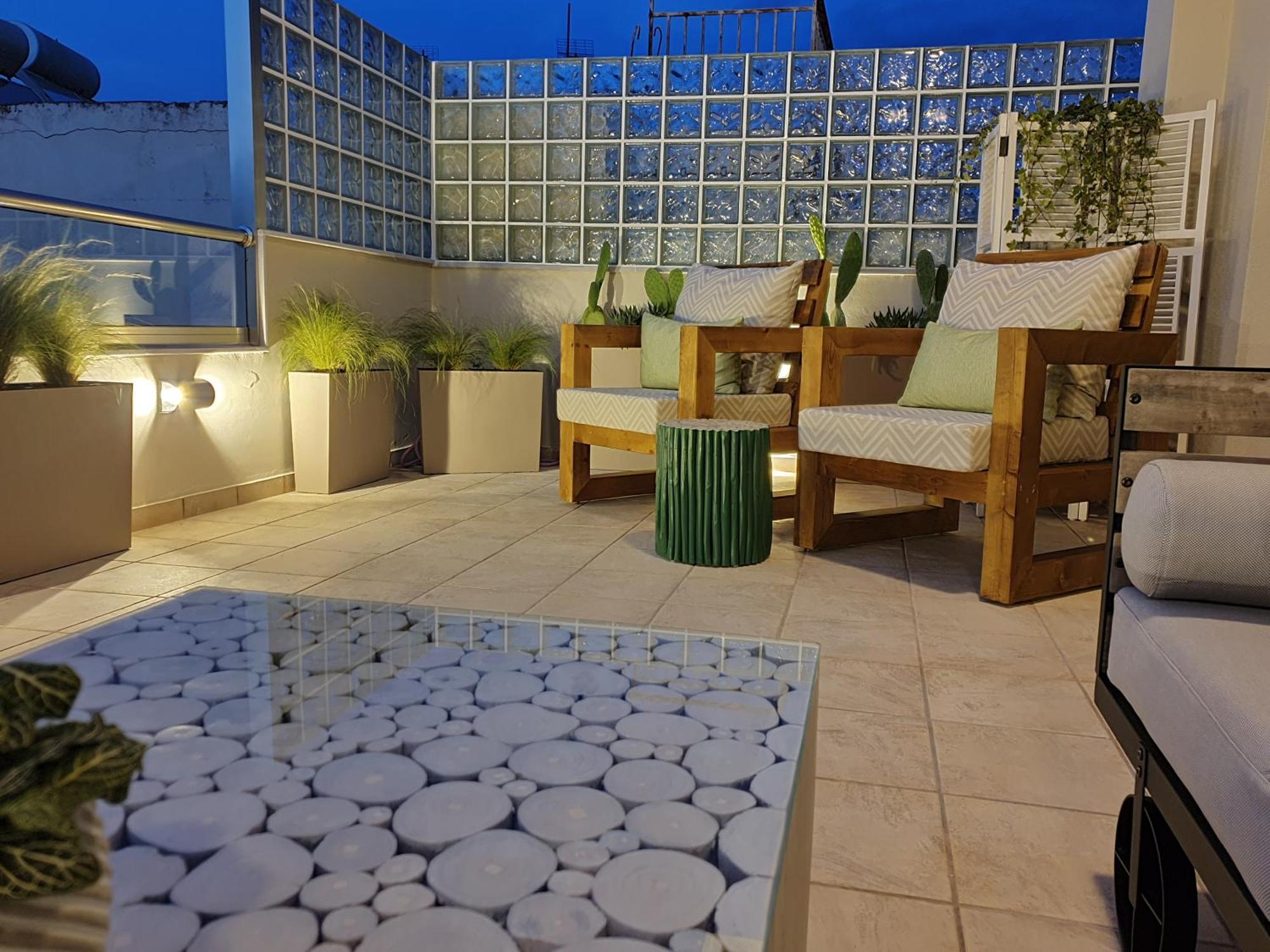 Apartment Gallery House In Itea-delphi *