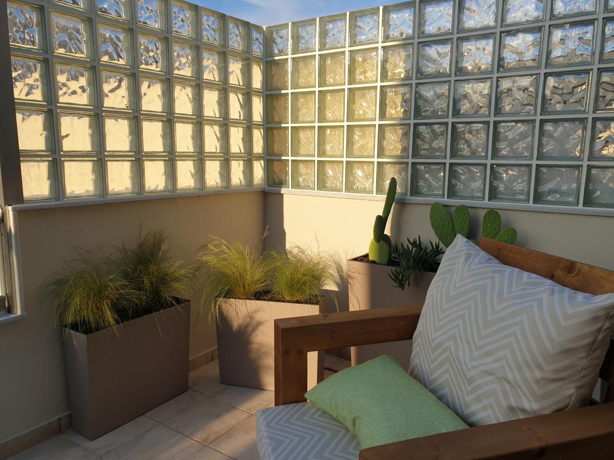 Gallery House In Itea-delphi *