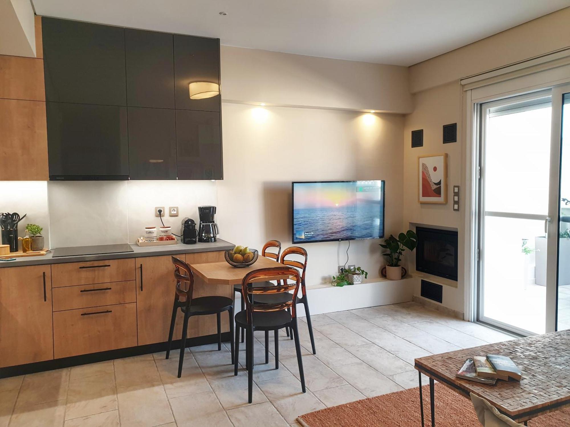 Gallery House In Itea-delphi Apartment *